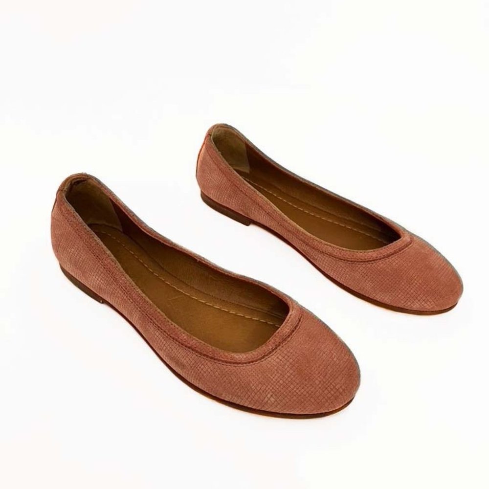 Frye flats